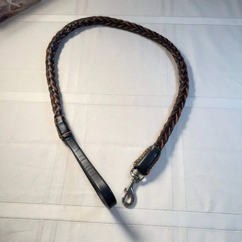 N/A dog leash